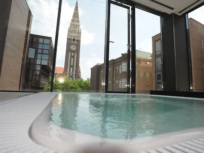 Art Hotel Szeged 4*,